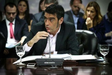 Tailhade recordó que un diputado de Cambiemos fue denunciado por acoso sexual