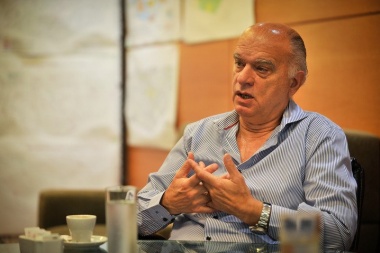 Grindetti y Garro impulsan un proyecto para que policías locales pasen a los municipios