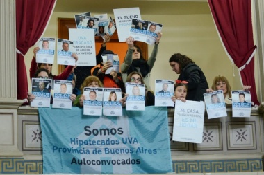 Los senadores de Cambiemos voltearon la Emergencia de los Créditos UVA