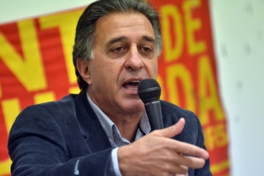 Desde el FIT, califican la fórmula Fernández- CFK como "una ofrenda de gobernabilidad al FMI"