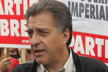 Pitrola afirmó que el kirchnerismo "entierra aspiraciones contra el ajuste"