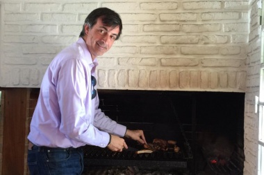 Quiso amedrentar al amante de su novia y terminó amenazando a Esteban Bullrich