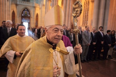 Un día antes del Tedeum, Aguer deja el Arzobispado platense