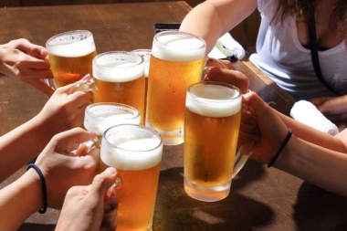 La Defensoría advirtió sobre las "nuevas modalidades" de consumo de alcohol