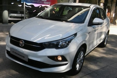 El Gobierno acordó descuentos de hasta $90.000 para la compra de autos 0km