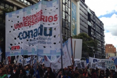 Los docentes universitarios paran del 6 al 8 de marzo
