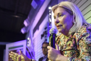 Carrió volvió a la escena pública con críticas a Kicillof y una defensa de la deuda que dejó Vidal