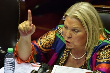 Carrió le mandó un ultimátum a Macri y promueve el juicio político a Garavano
