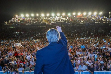 17 de Octubre: Alberto Fernández llamó a movilizarse en todas las plazas de país