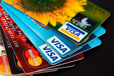 Suben a un 25% el pago mínimo de las tarjetas de crédito
