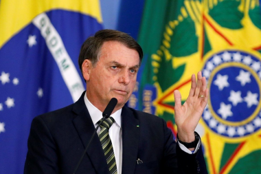 Bolsonaro dice que "Argentina eligió mal" y que no pretende felicitar a Alberto Fernández