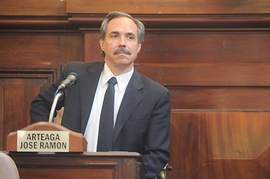 Arteaga reclamó el cumplimiento de la ley de talles