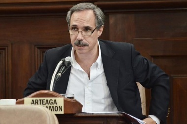 Arteaga pide asistencia del Banco Provincia para PYMES y comercios barriales