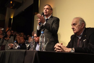 Pichetto responsabilizó a Arcioni por la crisis en Chubut