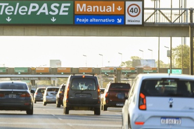 Intenso movimiento de turistas a la costa por el fin de semana largo