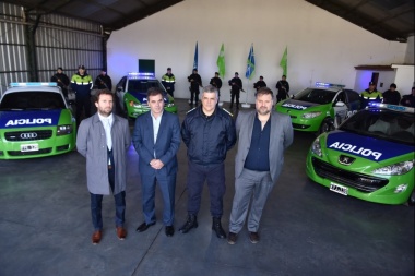 Ritondo presentó los nuevos "patrulleros vip" de la Policía Bonaerense
