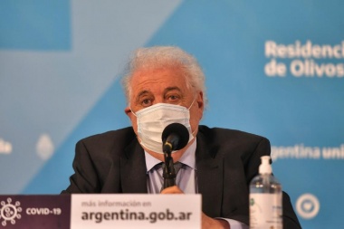 Ginés anunció que hay vacunas aseguradas "para el 20 por ciento de la población argentina"