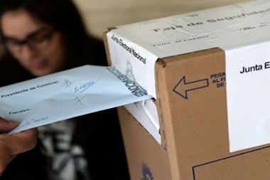 Ginés García advirtió que "es un riesgo innecesario" realizar las elecciones PASO