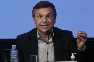 El presidente del Frente Renovador dijo que Milei ejerce una "política exterior infantil"