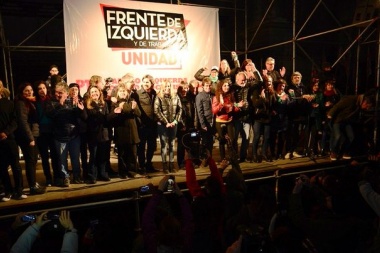 El Frente de Izquierda reclamó un paro de 36 horas con movilización