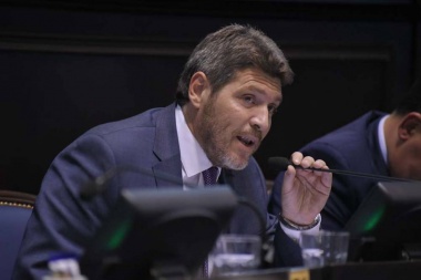 Castello estalló contra Cambiemos y pidió que lo dejen ser candidato a gobernador