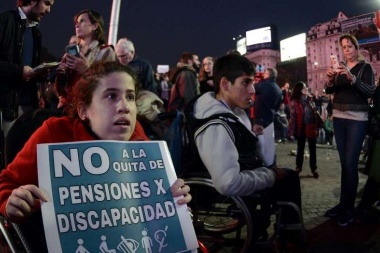 La Justicia le ordenó al gobierno restablecer las pensiones por discapacidad