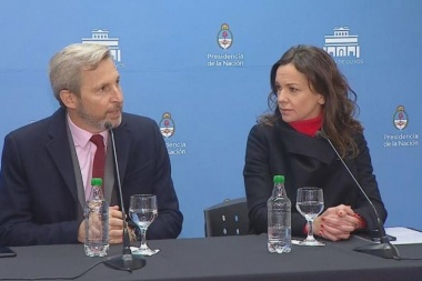Frigerio: "Se está analizando una solución especial al tema de los créditos UVA"