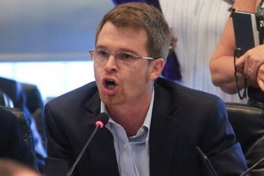 Massot puso en duda la sesión de mañana para debatir la ley "Bases"