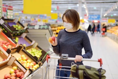 Sancionan la ley de góndolas para "diversificar la oferta y promover la competitividad"