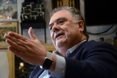 Para Valdés, "la oposición no puede paralizar el Congreso" por el juicio a la Corte Suprema