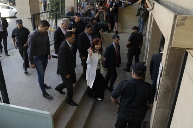 Cristina Kirchner dijo que la causa por la obra pública es un “plan ideado” por Macri