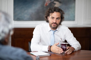 Santiago Cafiero reconoció que el país está en un “virtual default”
