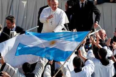Cafiero sobre la propuesta de la Libertad Avanza de romper relaciones con el Vaticano: "Es marginal, ridícula y ofensiva"