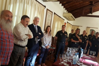 Ministra de Seguridad reunió a jefes policiales y los movimientos sociales por los piquetes