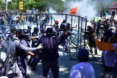 Represión e incidentes en Formosa por el regreso a Fase 1