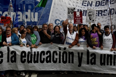 Los docentes universitarios inician la tercera semana de huelga