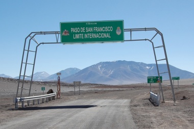 Cuarentena: se mantendrán cerradas las fronteras terrestres y no hay vuelos comerciales