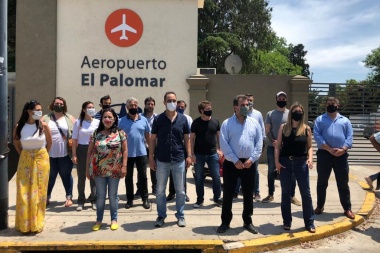 Juntos por Cambio cuestionó el cierre del aeropuerto de El Palomar