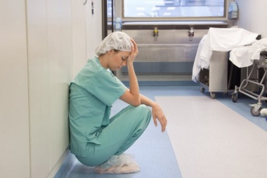 Los médicos piden mayor seguridad y universalizar el bono salarial
