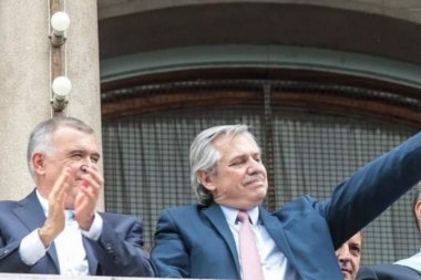 Gabriela Michetti y Cristina Kirchner se disputan la jura de Alberto Fernández