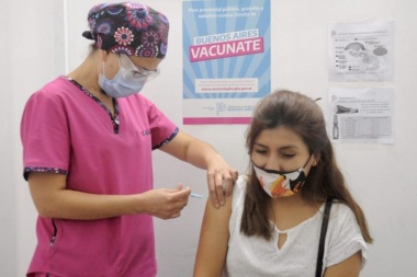 El Gobierno bonaerense anunció que comenzará la vacunación "casa por casa"