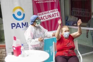 El 97,84 por ciento de los mayores de 60 años ya está vacunado en la provincia de Buenos Aires