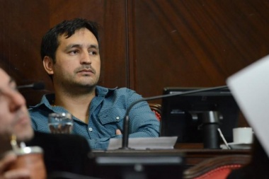 Abuso sexual: El senador Jorge `Loco´ Romero pidió licencia sin goce de sueldo