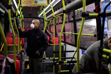 Trenes y colectivos circularán con las ventanillas abiertas