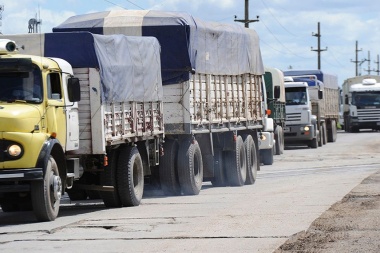 La Federación de Transportadores Argentinos convocó a un paro por tiempo indeterminado