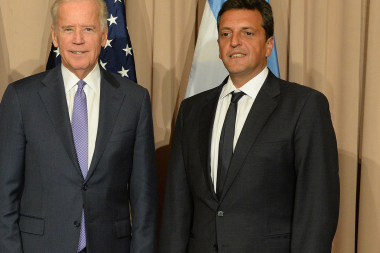 Massa viaja a EE.UU para reunirse con funcionarios de Biden