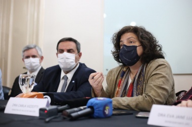 Vizzotti llevó "tranquilidad a la población" por el brote de Legionella en Tucumán