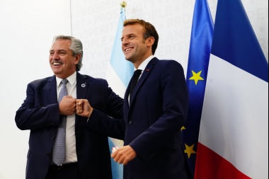 Fernández y Massa viajan al Foro por la Paz de Francia