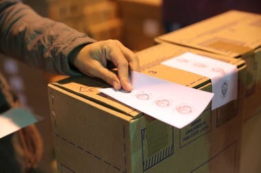 Comienza el escrutinio definitivo de las elecciones primarias