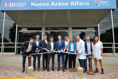 Kicillof, De Pedro, Katopodis, Máximo Kirchner e Insaurralde inauguraron hospital en Lomas de Zamora